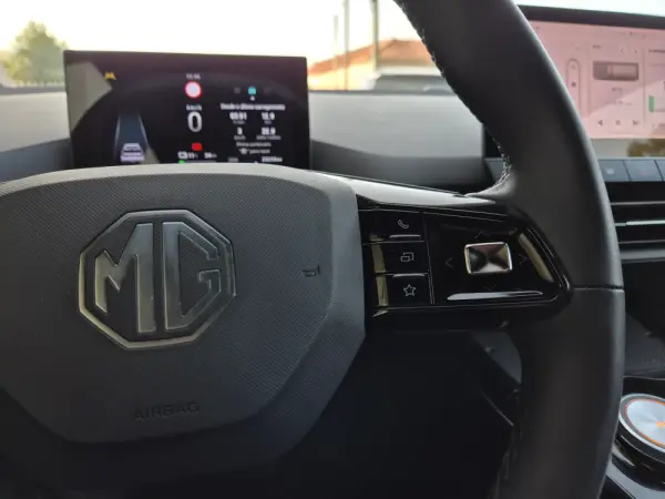 MG MG4 64 kWh Comfort 23