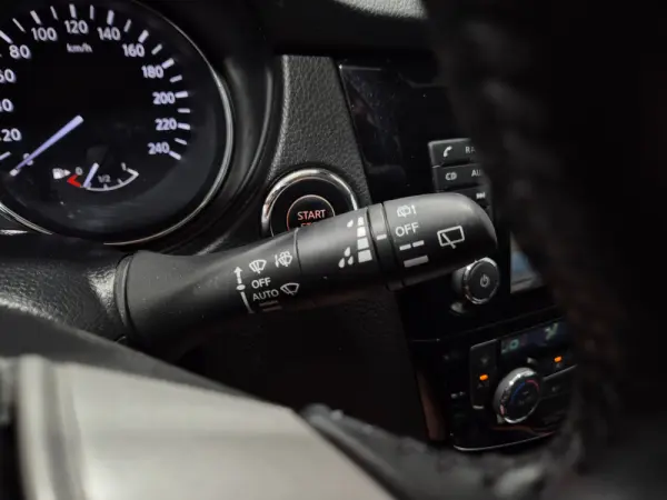 Nissan Qashqai 1.5 dCi Tekna Premium 21