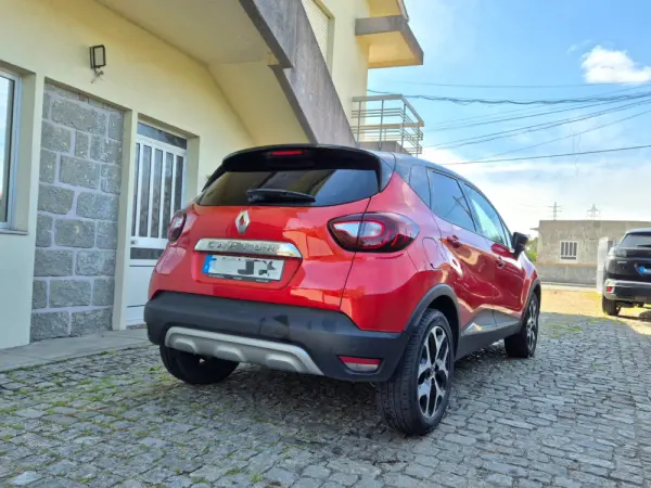 Renault Captur 0.9 TCE Exclusive 4