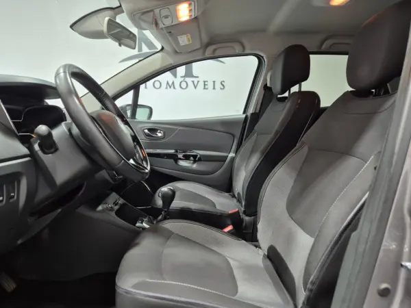 Renault Captur ENERGY TCe 120 EDC Intens 14