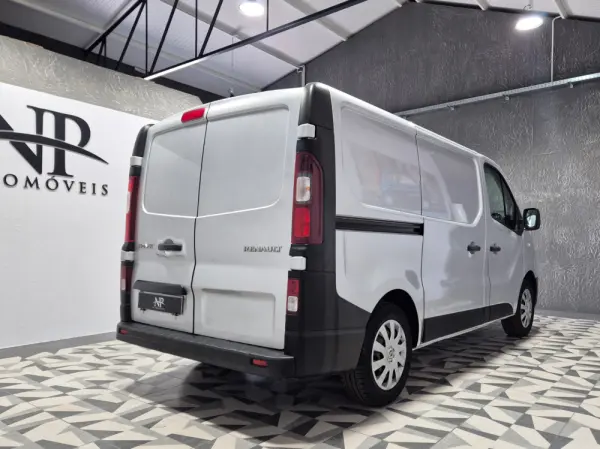 Renault Trafic 1.6 dCi L1H1 1.0T 3