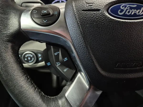 Ford Transit Connect Outro 25