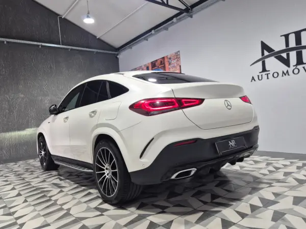 Mercedes-Benz GLE 350 de Coupé 4Matic 2