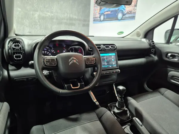 Citroen C3 Aircross 1.2 PureTech Shine 17