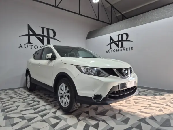 Nissan Qashqai 1.5 dCi Tekna Premium 5