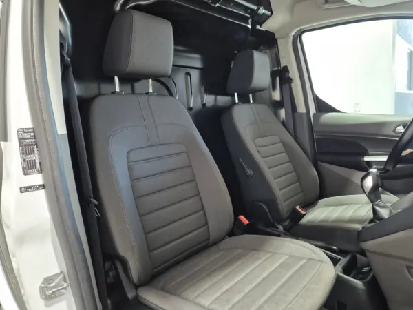 Ford Transit Connect Outro 16