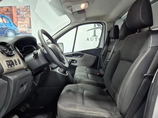 Renault Trafic 1.6 dCi L1H1 1.0T 7