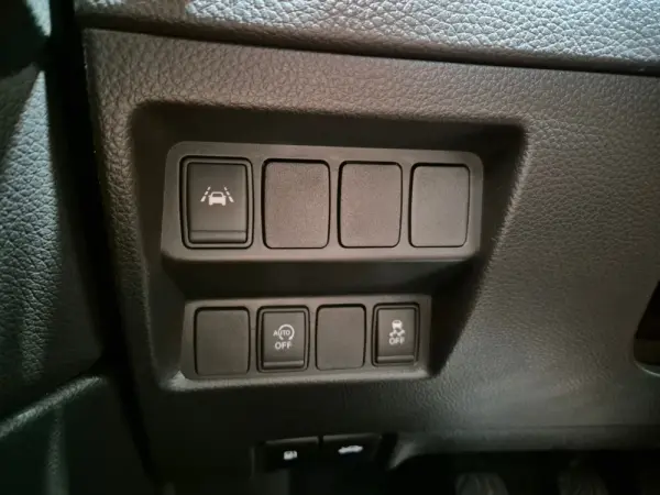 Nissan Qashqai 1.5 dCi Tekna Premium 32