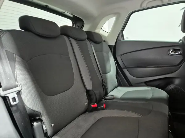 Renault Captur ENERGY TCe 120 EDC Intens 9
