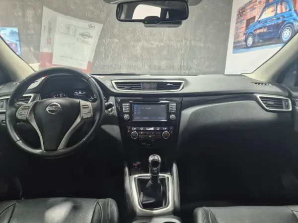 Nissan Qashqai 1.5 dCi Tekna Premium 16