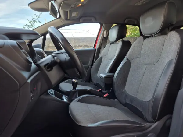 Renault Captur 0.9 TCE Exclusive 16