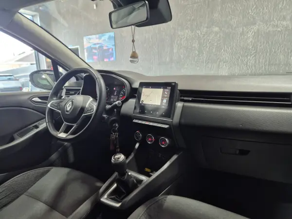 Renault Clio 1.5 Blue dCi Zen 17