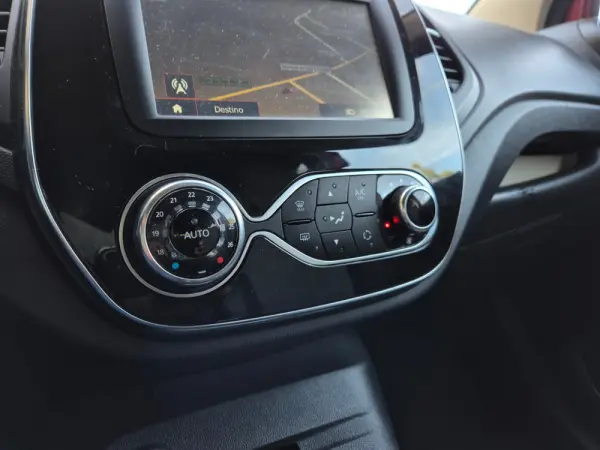 Renault Captur 0.9 TCE Exclusive 29