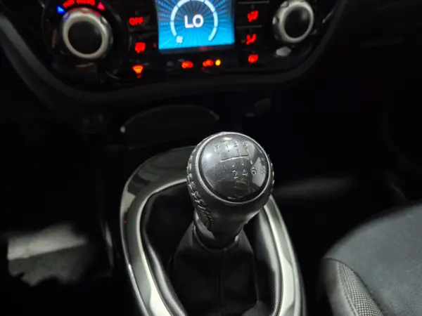 Nissan Juke 1.2 DIG-T Tekna Premium 31