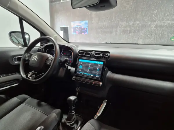 Citroen C3 Aircross 1.2 PureTech Shine 19