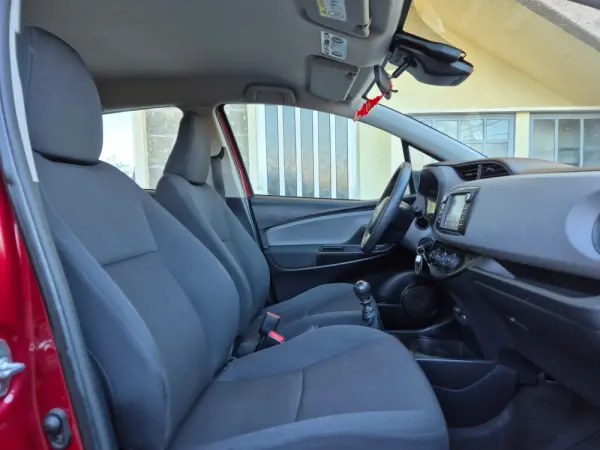 Toyota Yaris 1.5 VVT-i Active 9
