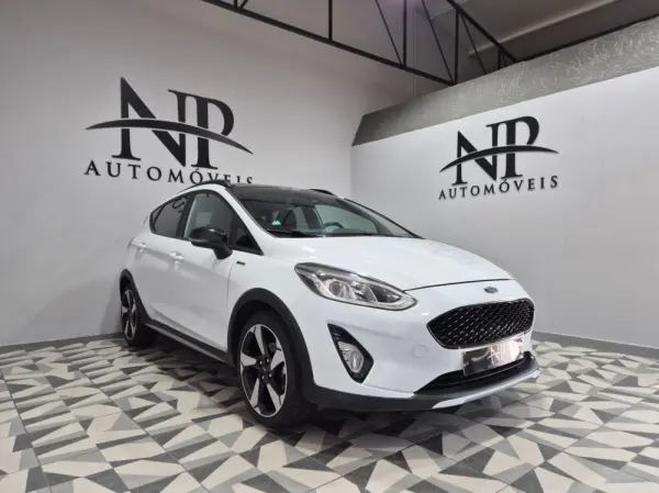 Ford Fiesta 1.0 EcoBoost S&S ACTIVE X 5