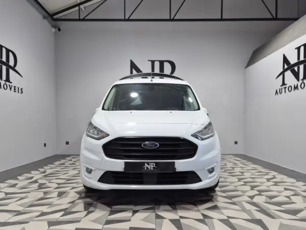 Ford Transit Connect Outro 6