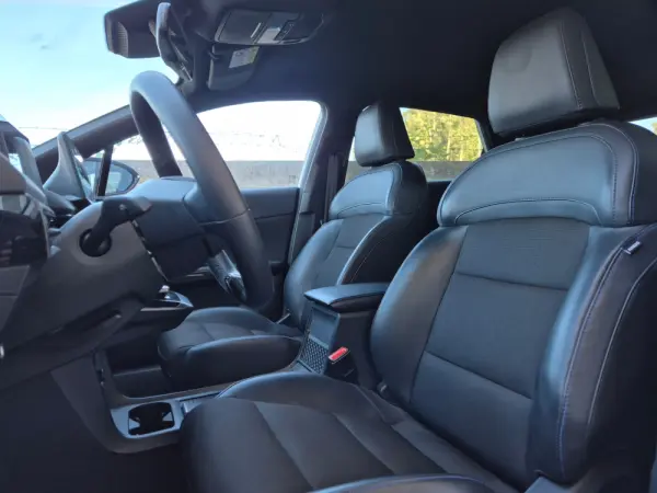 MG MG4 64 kWh Luxury 16