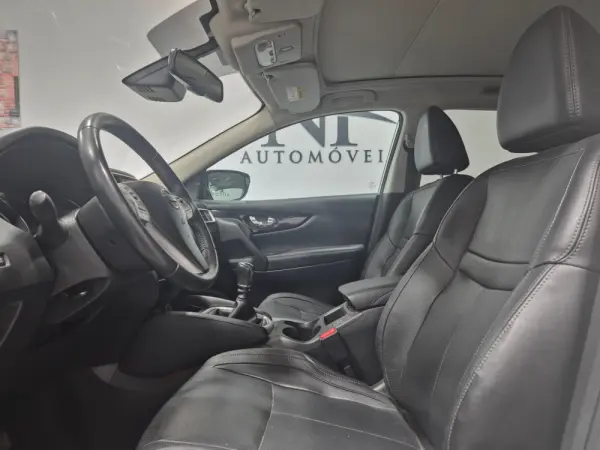 Nissan Qashqai 1.5 dCi Tekna Premium 13