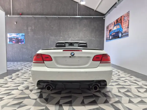 BMW 320 i Cabrio 3