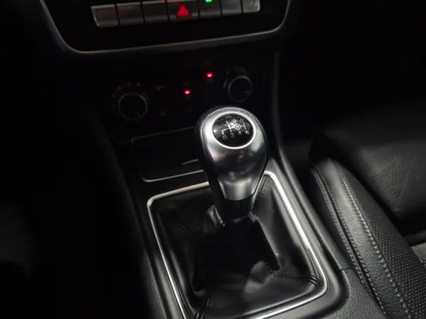 Mercedes-Benz A 180 d Style 25