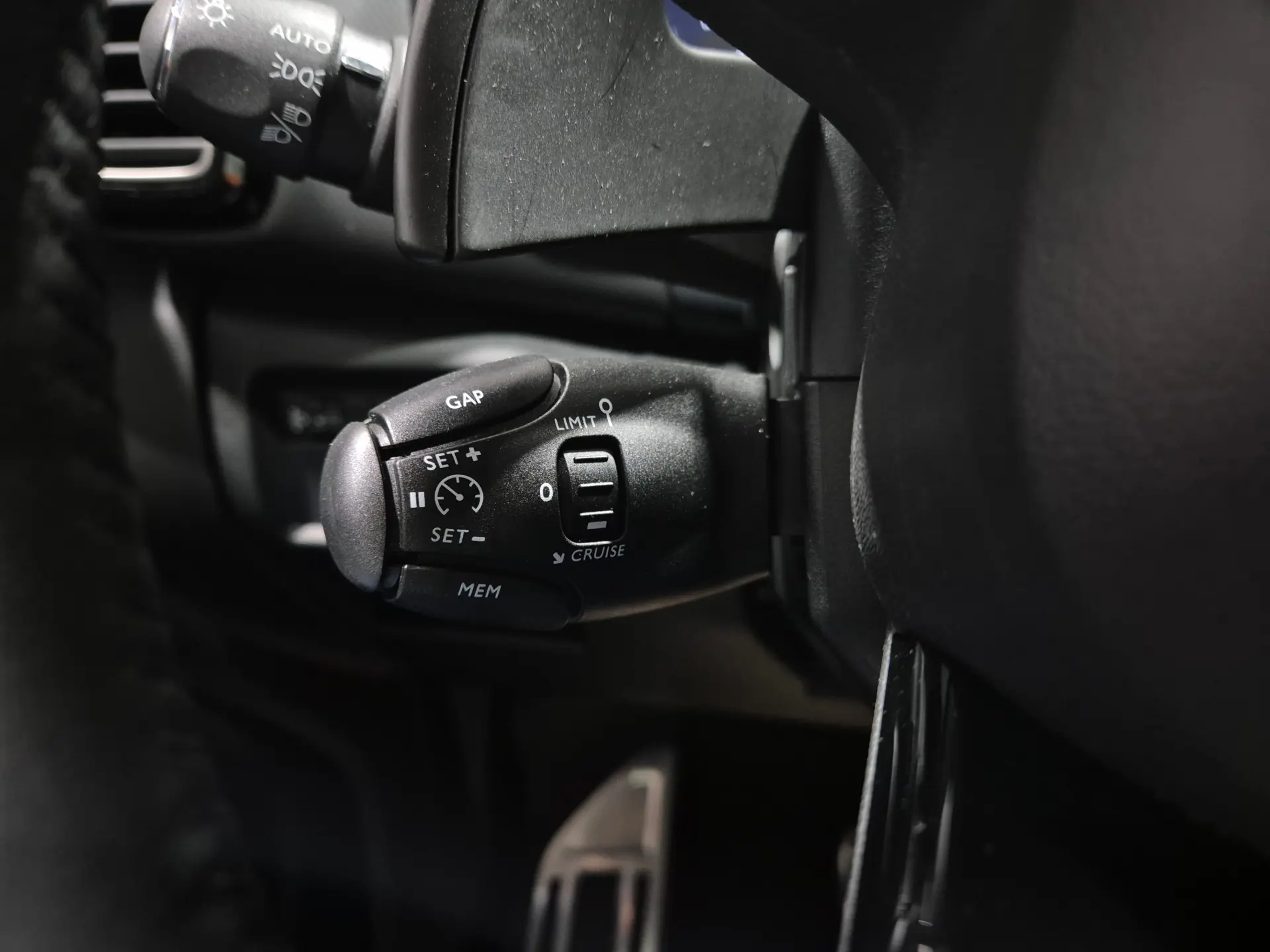 Citroen C5 Aircross Pure Tech 130 S&S EAT8 SHINE 24