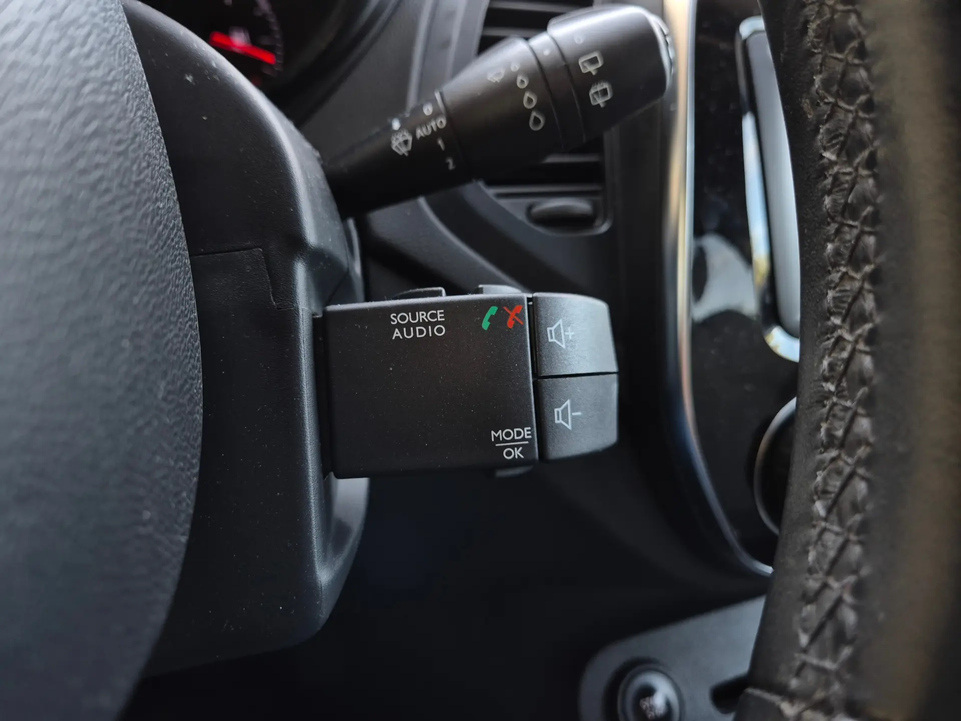 Renault Captur 0.9 TCE Exclusive 23