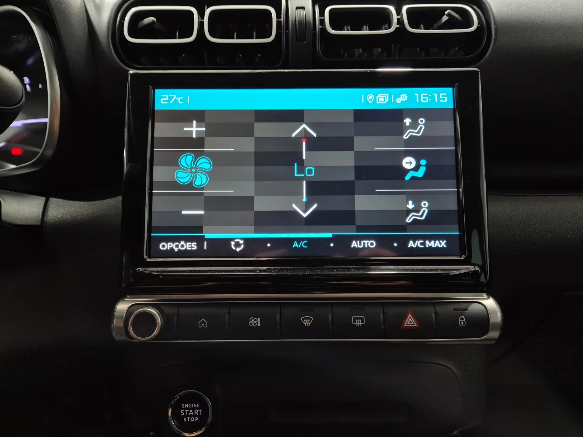 Citroen C3 Aircross 1.2 PureTech Shine 27