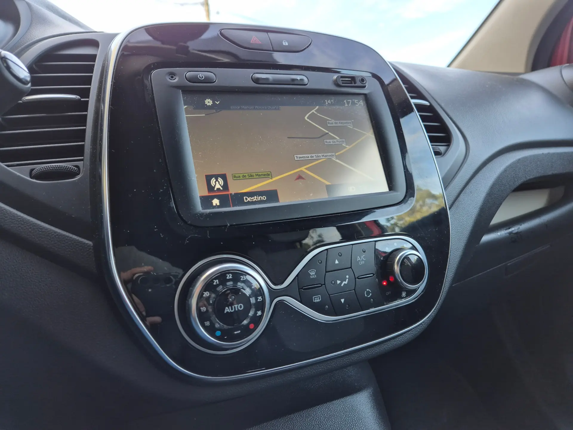 Renault Captur 0.9 TCE Exclusive 27