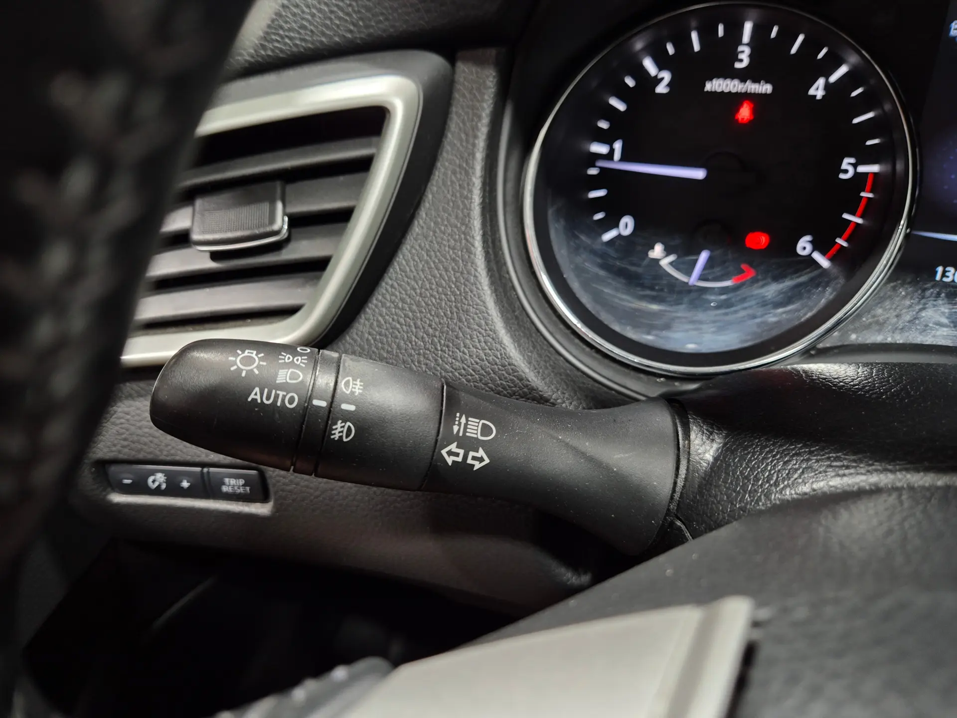 Nissan Qashqai 1.5 dCi Tekna Premium 20