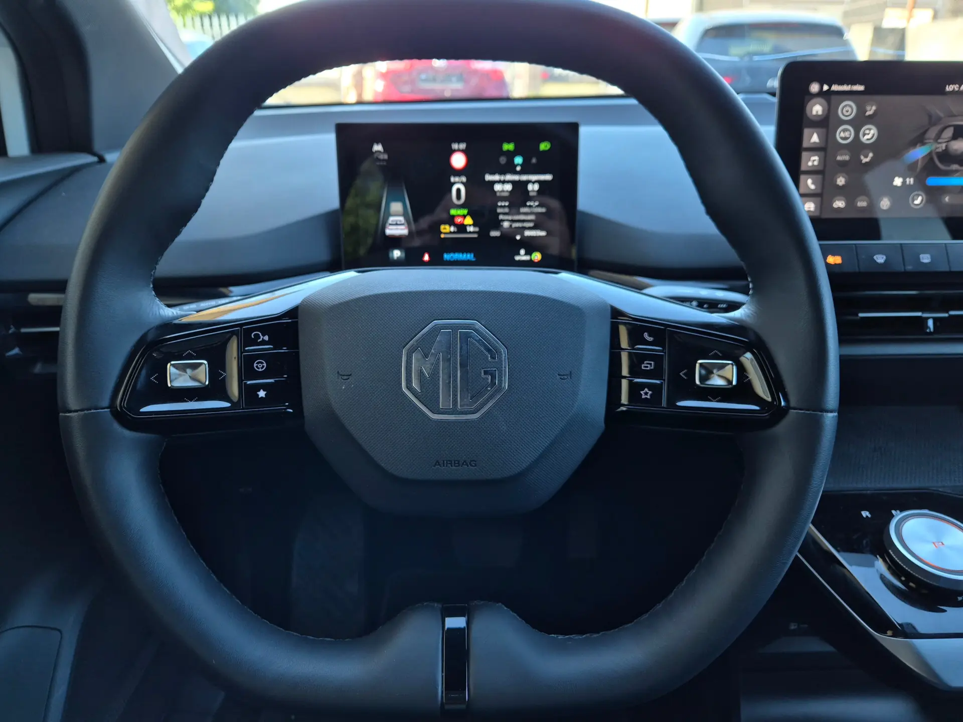 MG MG4 64 kWh Luxury 20
