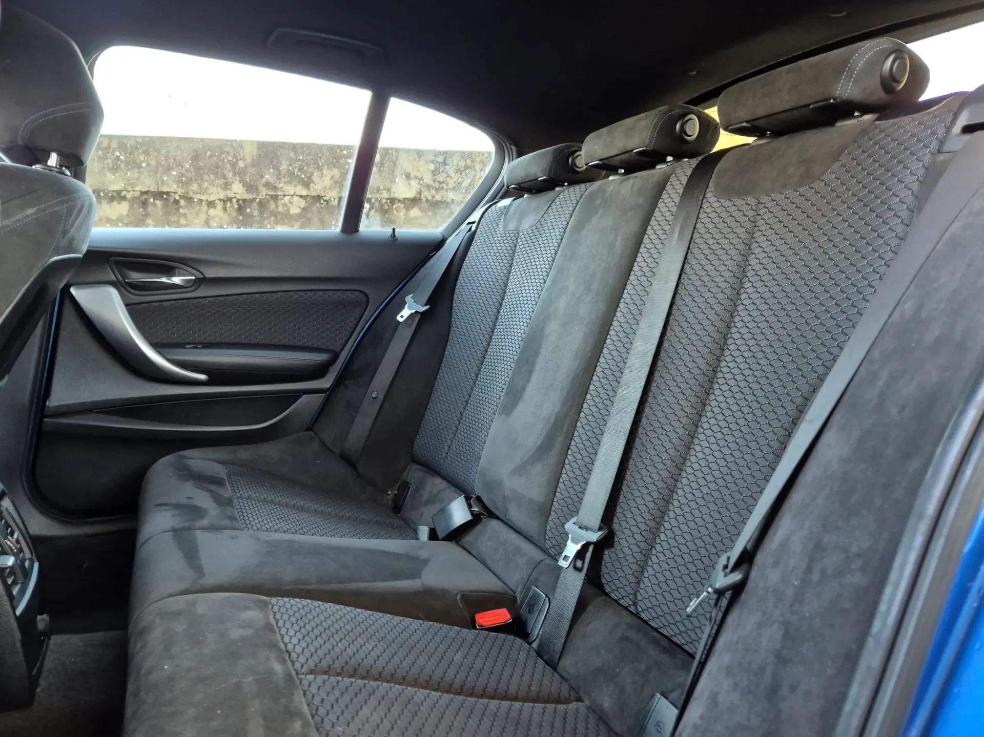 BMW 118 d Pack M 14