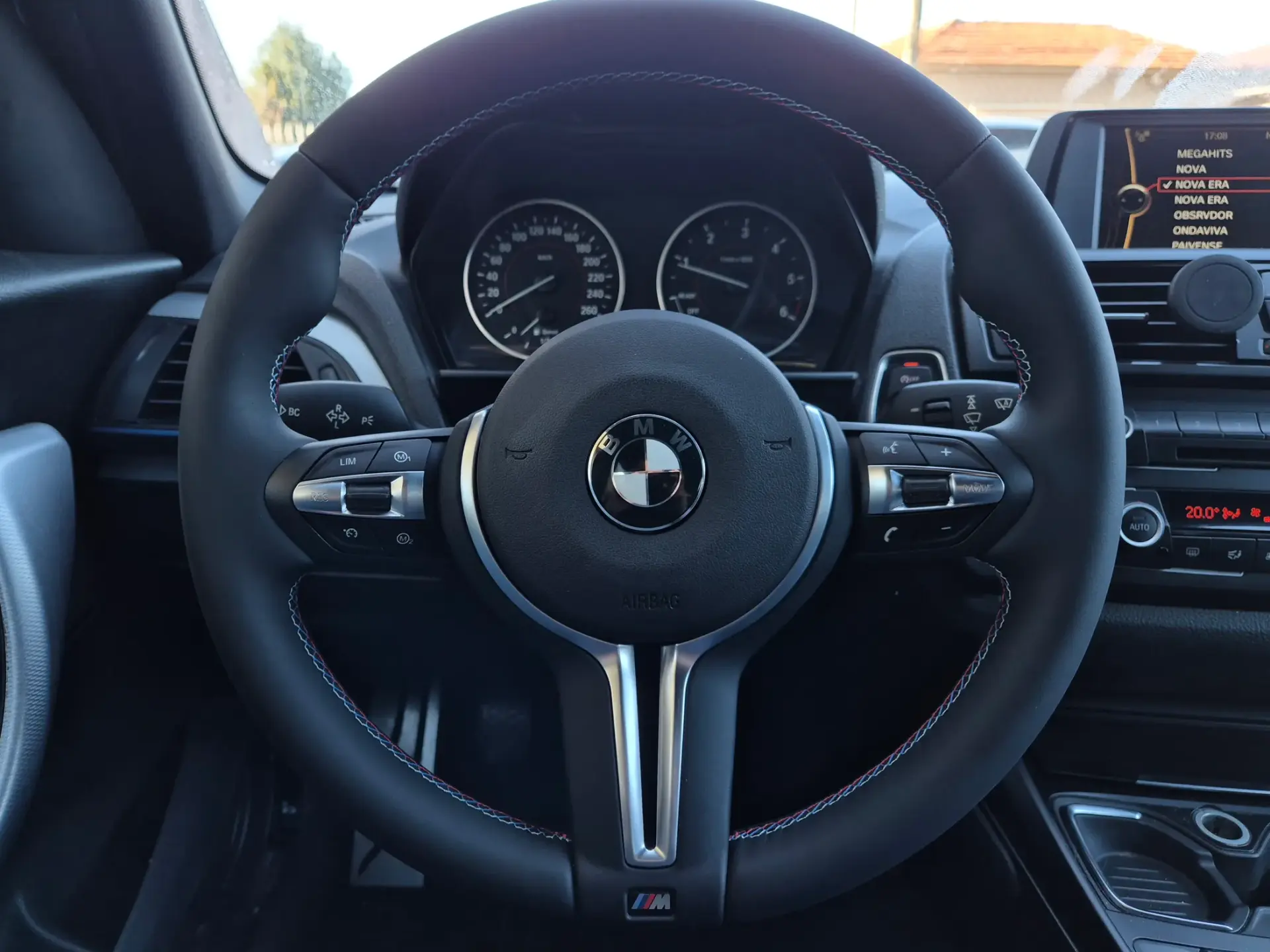 BMW 118 d Pack M 20