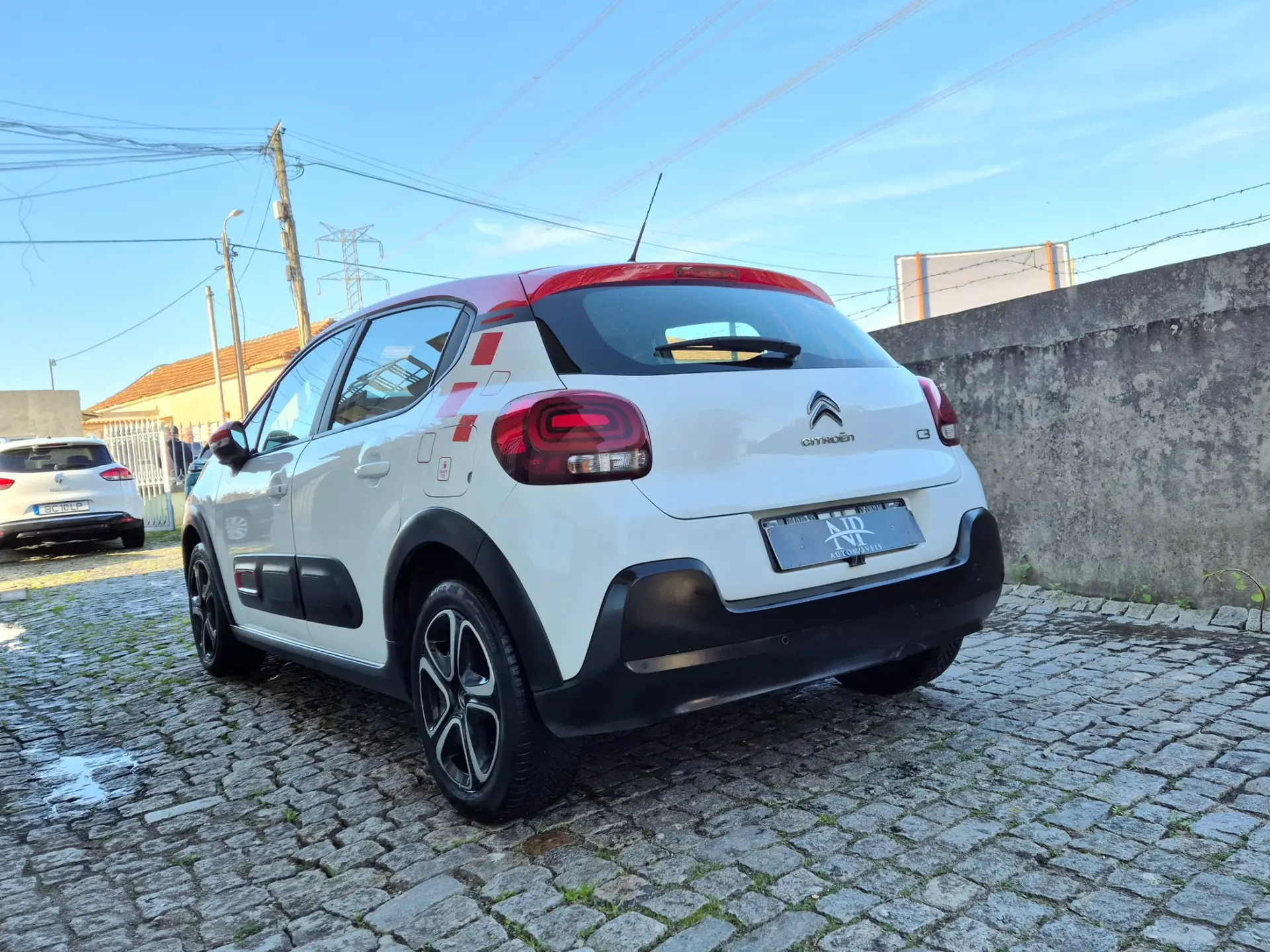 Citroen C3 Pure Tech S&S Live 2