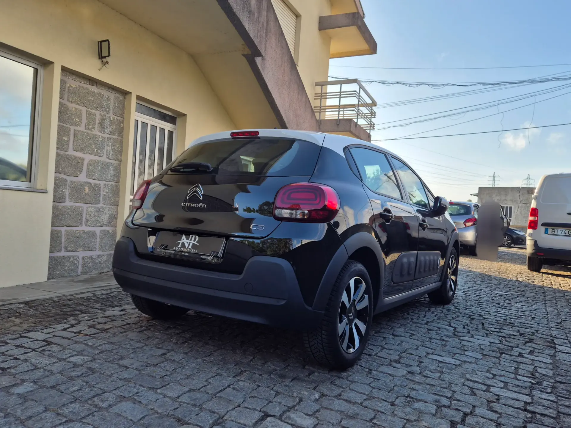Citroen C3 1.2 PureTech Shine 6