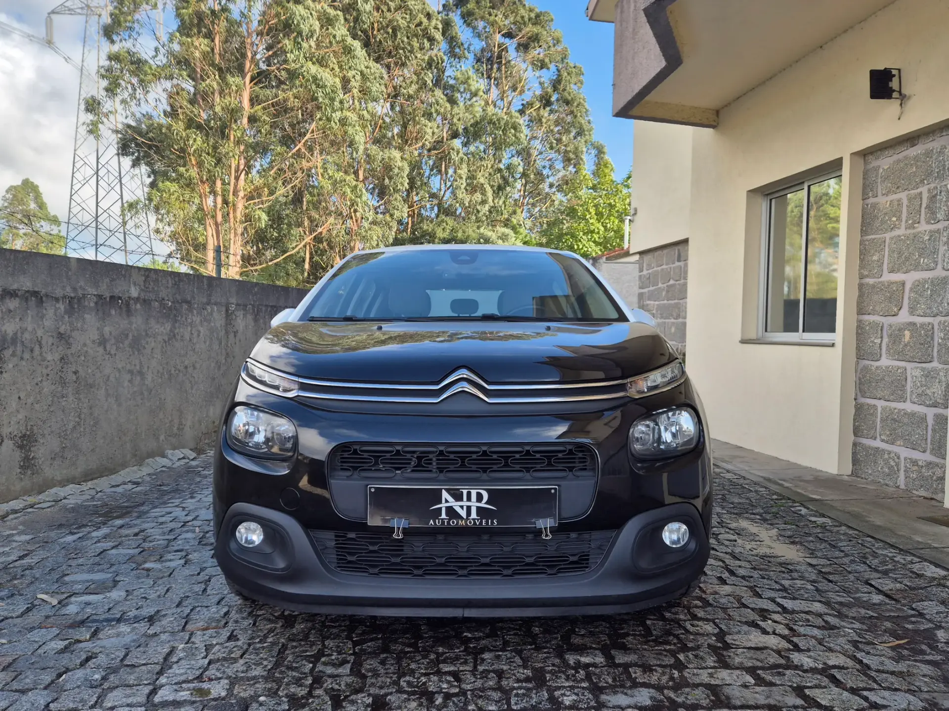 Citroen C3 1.2 PureTech Shine 8