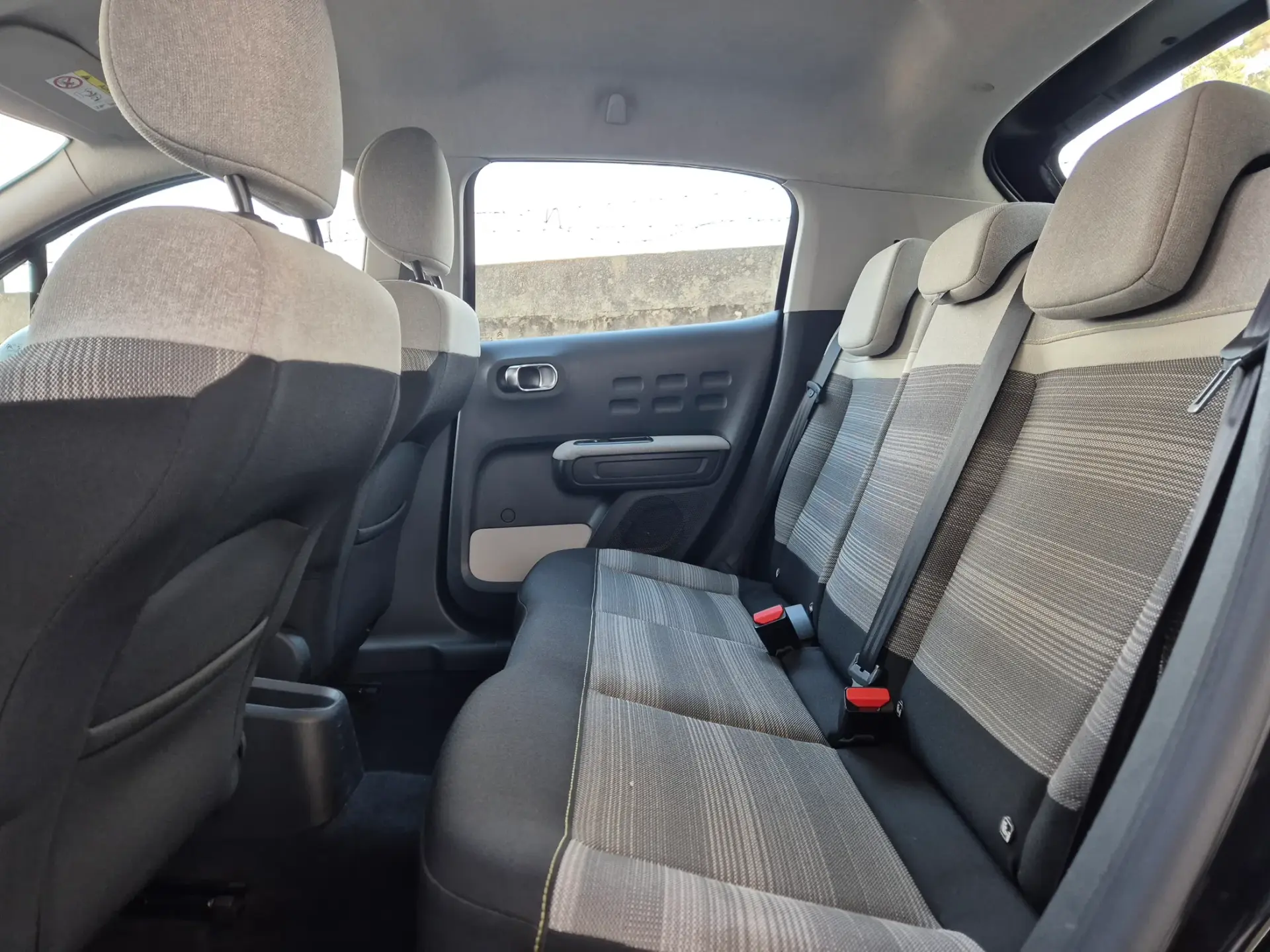 Citroen C3 1.2 PureTech Shine 14