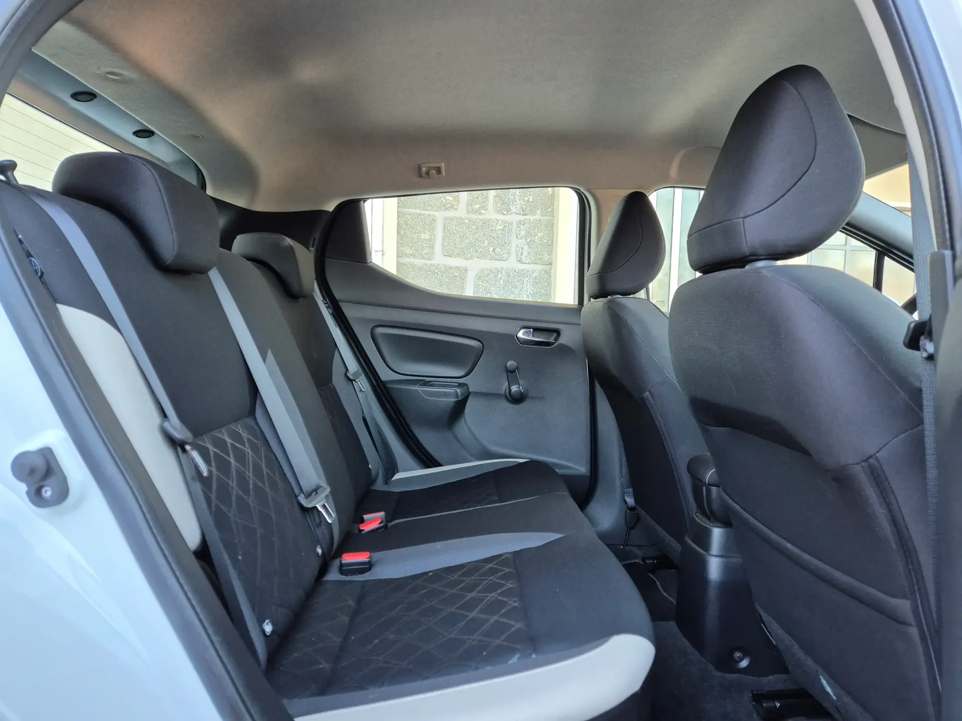 Nissan Micra 1.5 dCi N-Connecta 8