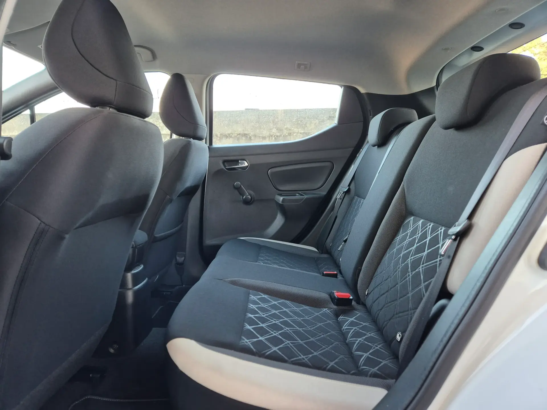 Nissan Micra 1.5 dCi N-Connecta 12