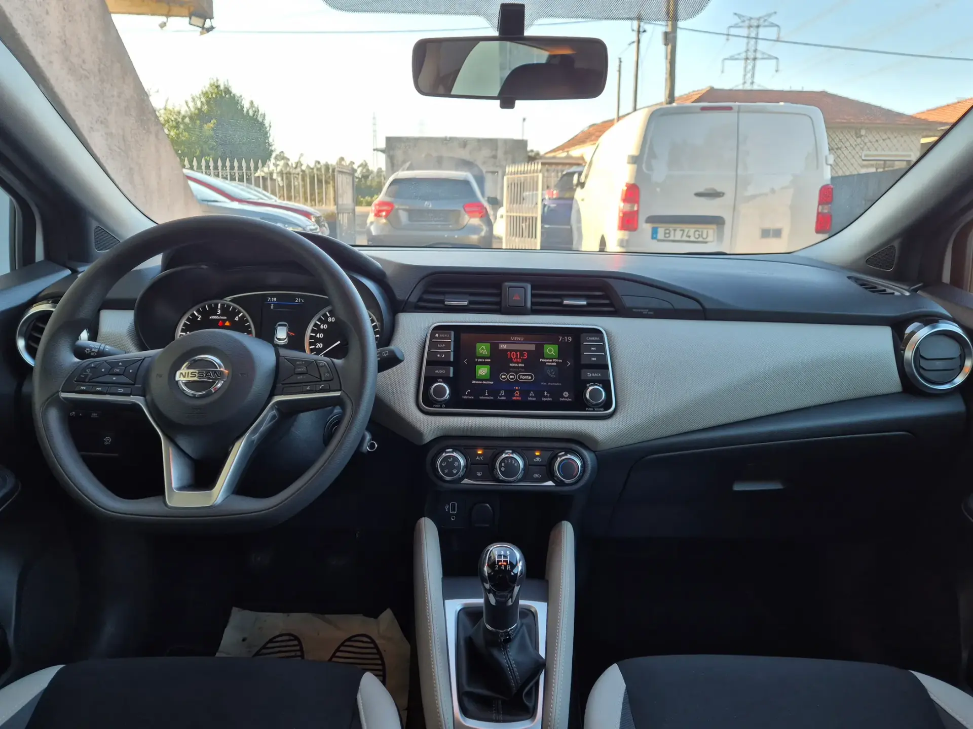 Nissan Micra 1.5 dCi N-Connecta 17