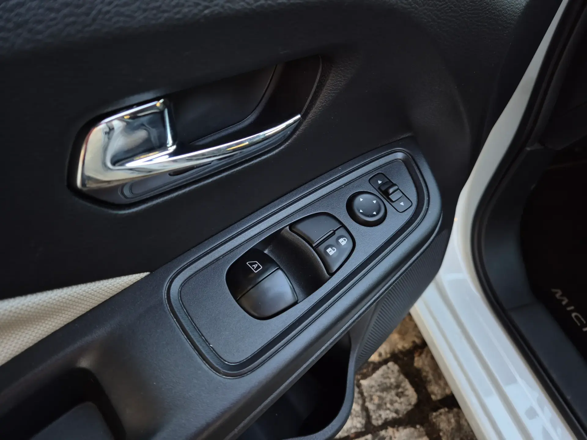 Nissan Micra 1.5 dCi N-Connecta 31