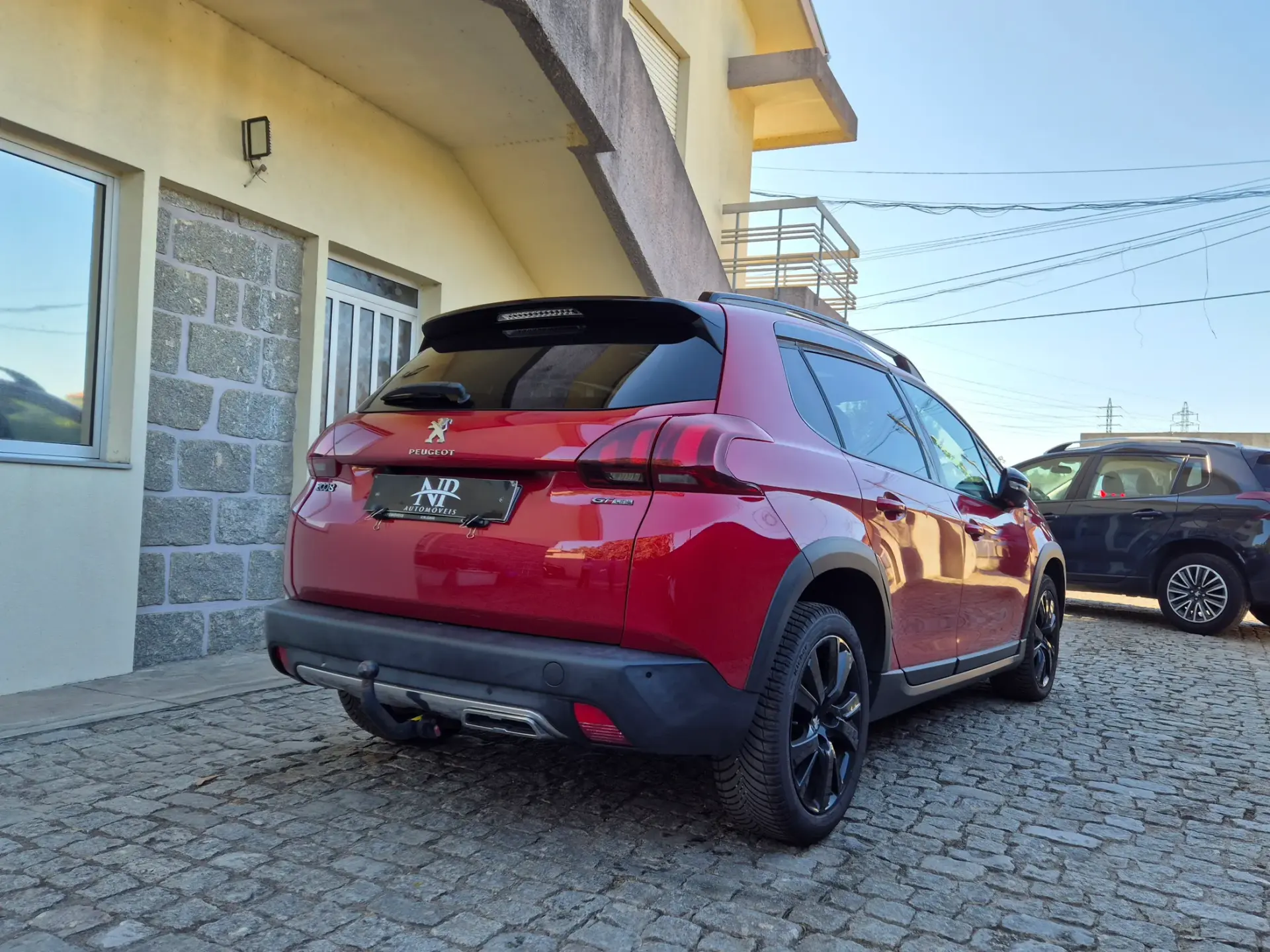 Peugeot 2008 1.6 BlueHDi GT Line 4
