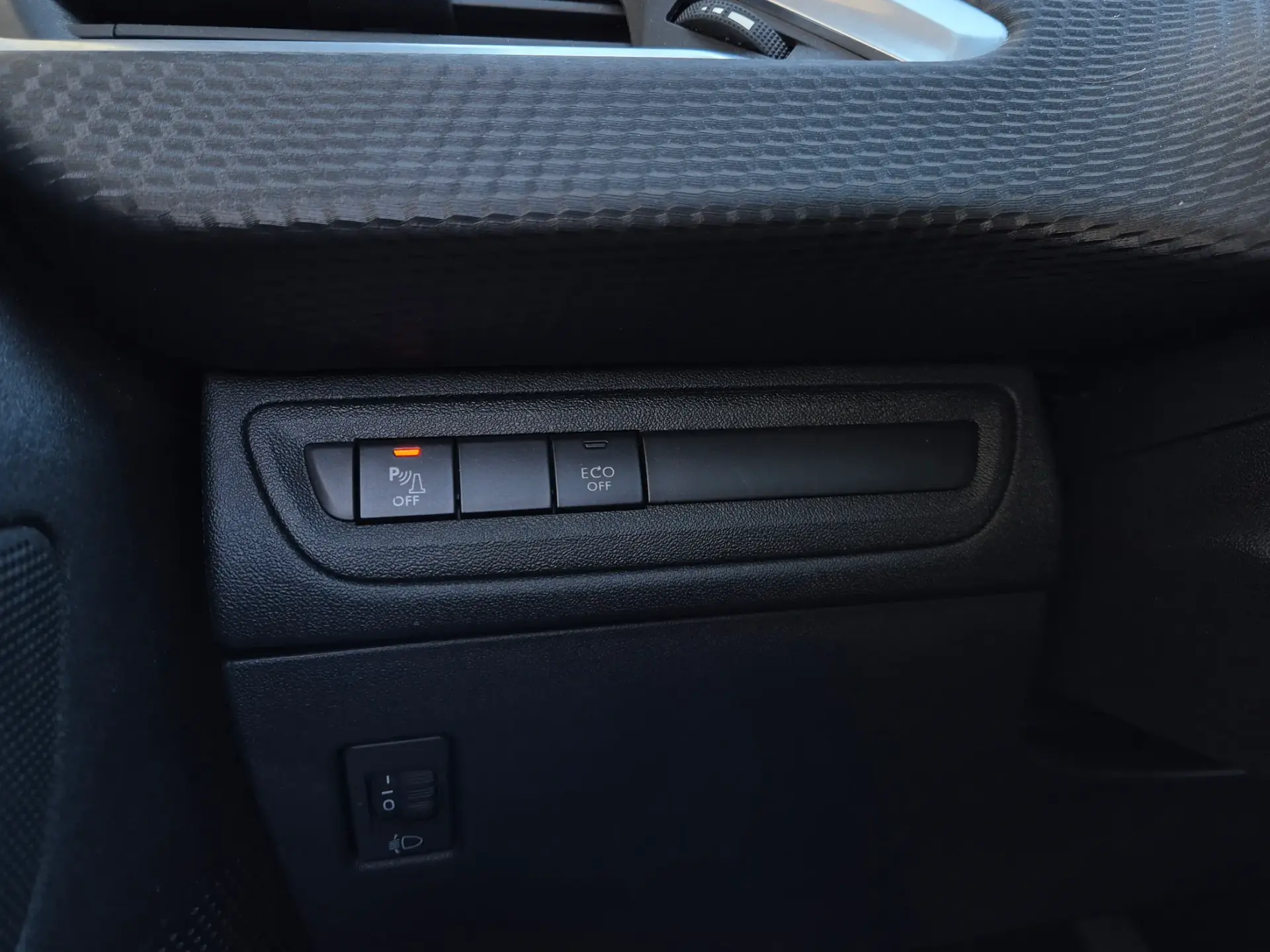 Peugeot 2008 1.6 BlueHDi GT Line 31
