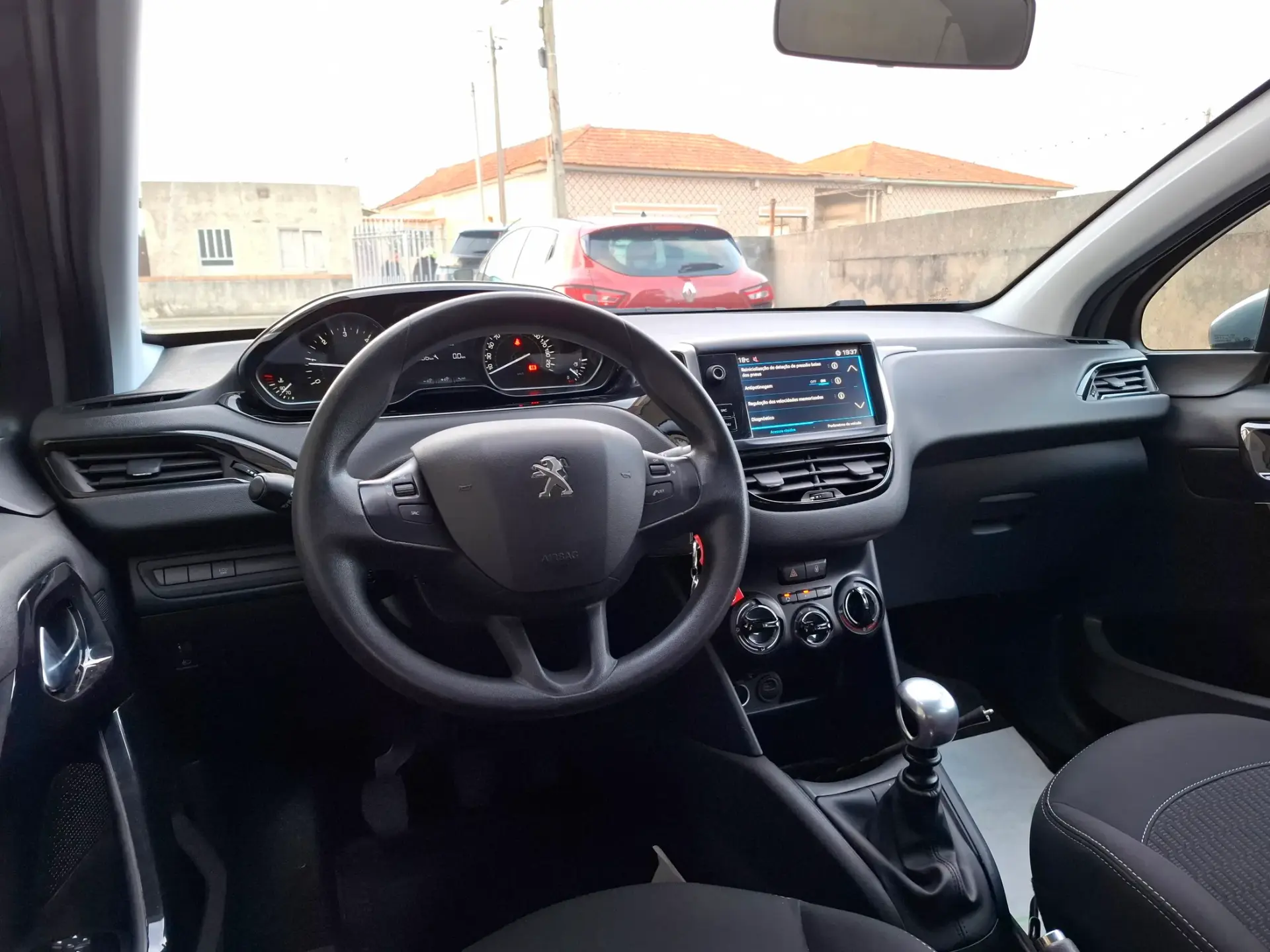 Peugeot 208 1.5 BlueHDi Active 14