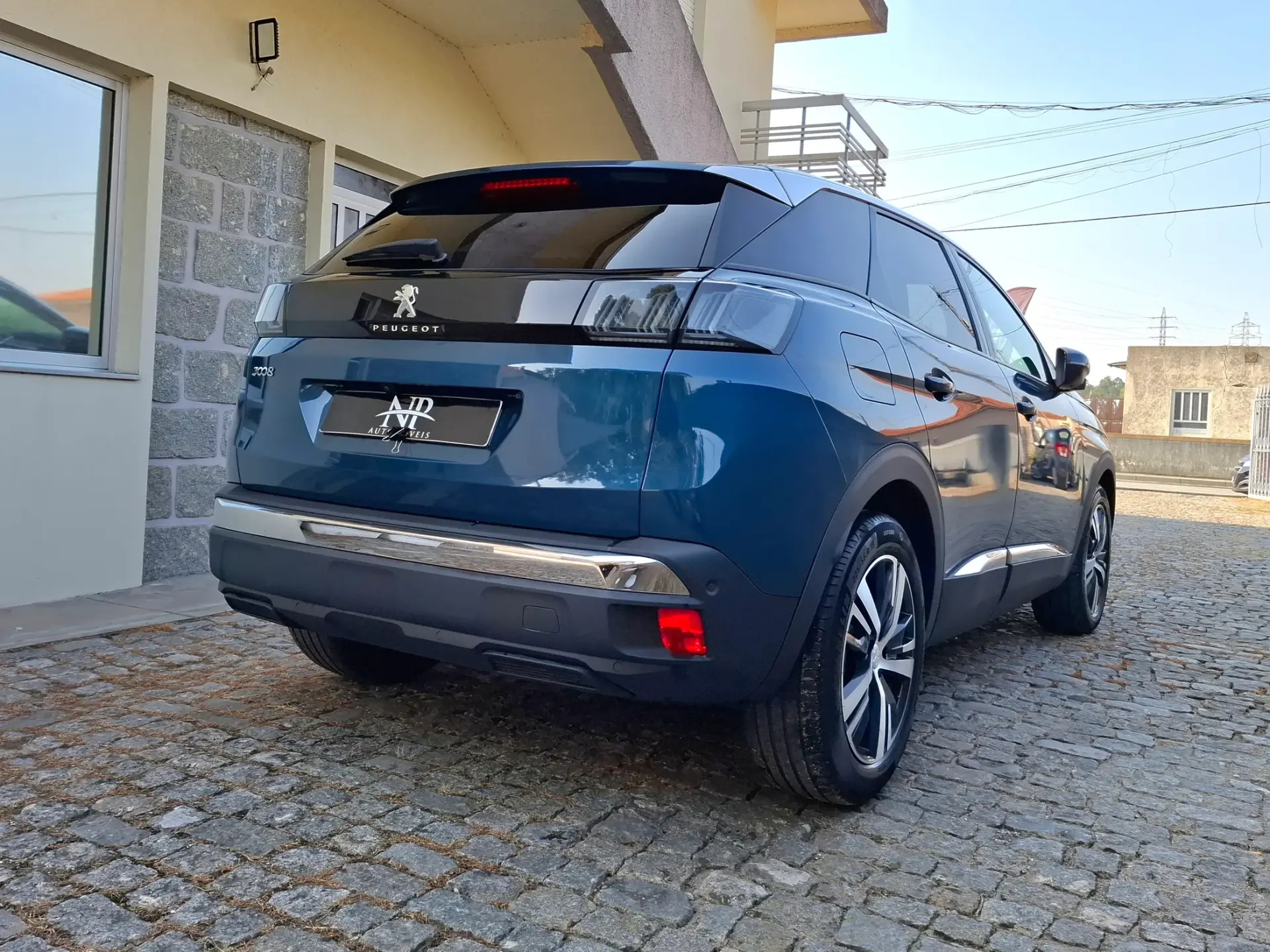 Peugeot 3008 1.5 BlueHDi Allure EAT8 4