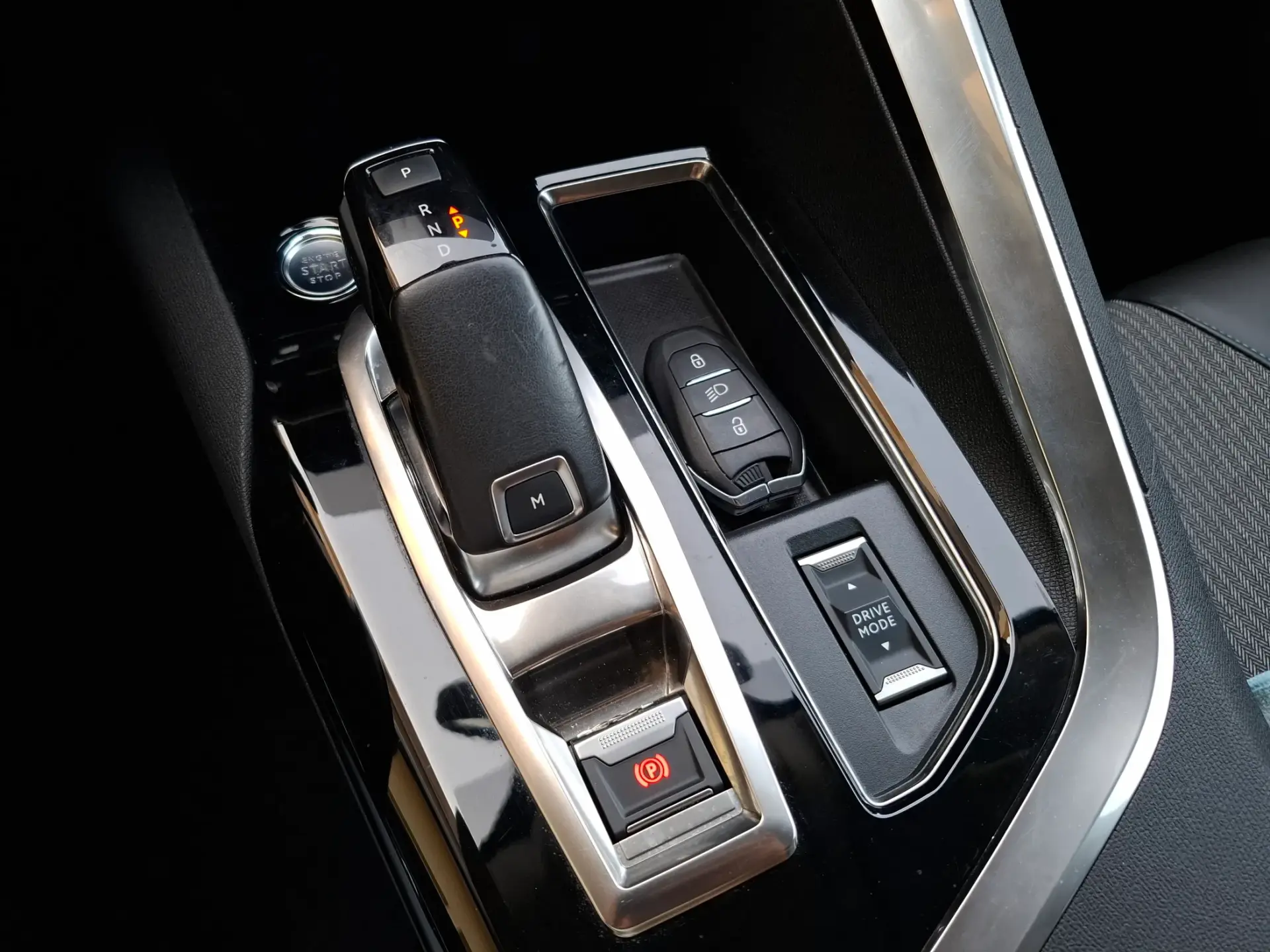 Peugeot 3008 1.5 BlueHDi Allure EAT8 35