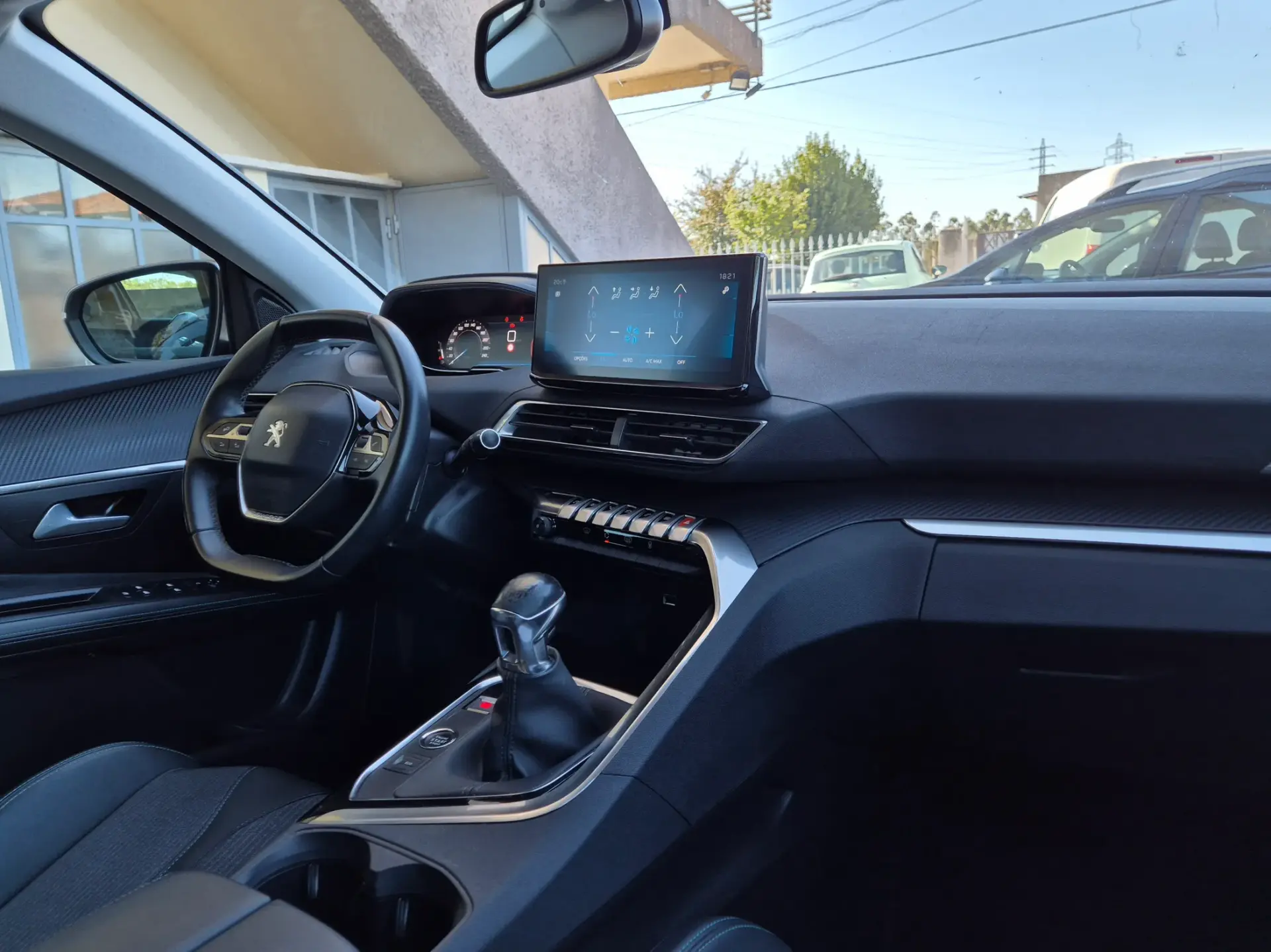 Peugeot 3008 1.5 BlueHDi Allure 20