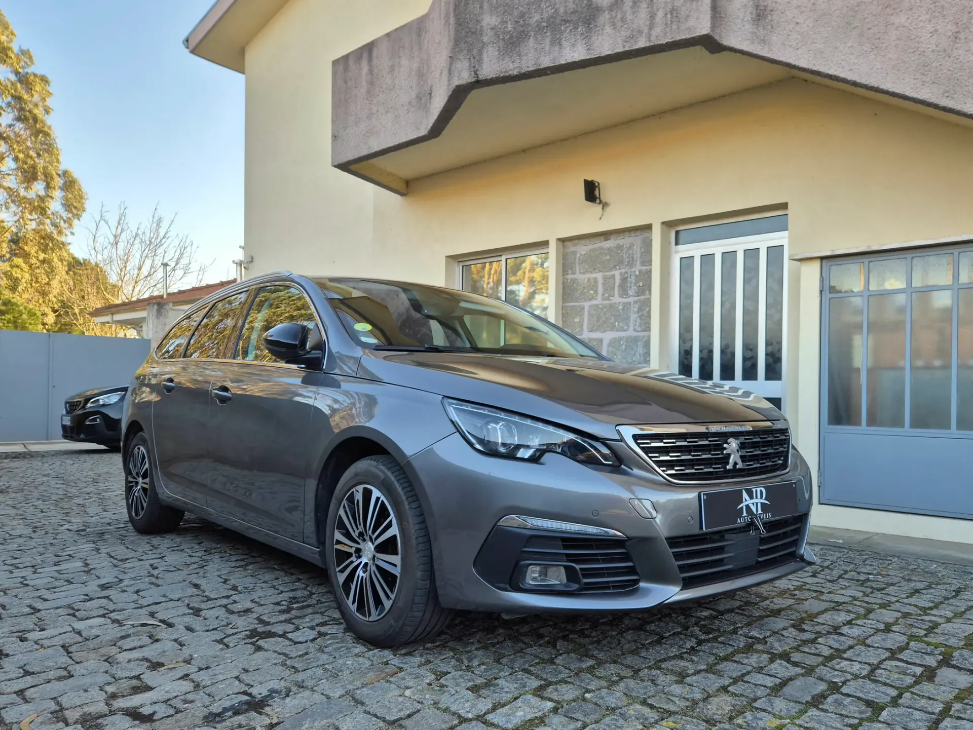 Peugeot 308 SW 1.5 BlueHDi Allure EAT8 5