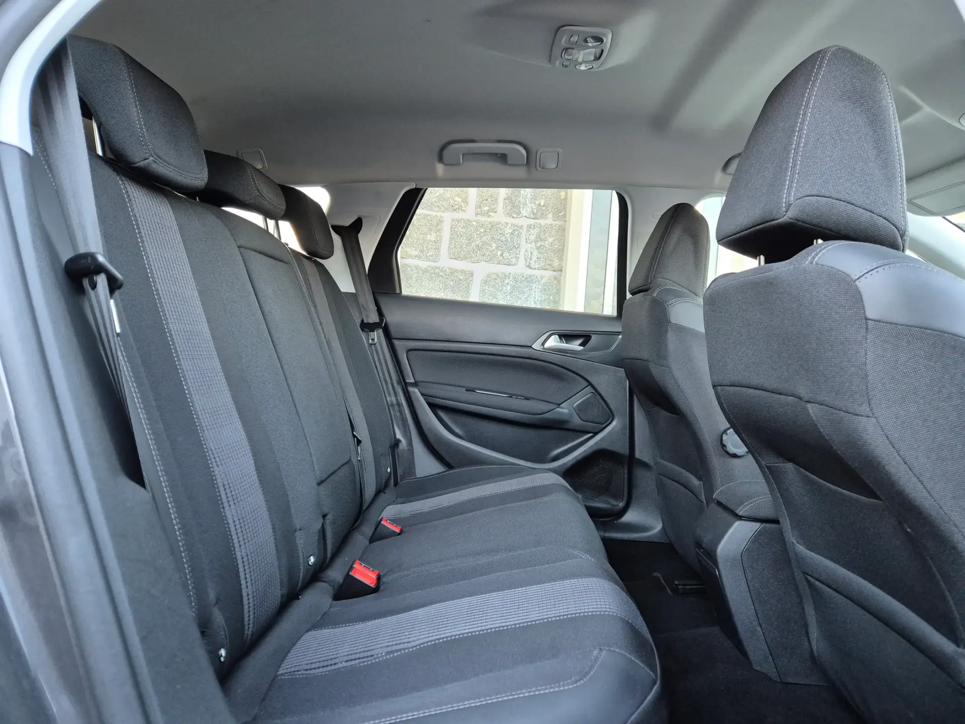 Peugeot 308 SW 1.5 BlueHDi Allure EAT8 9